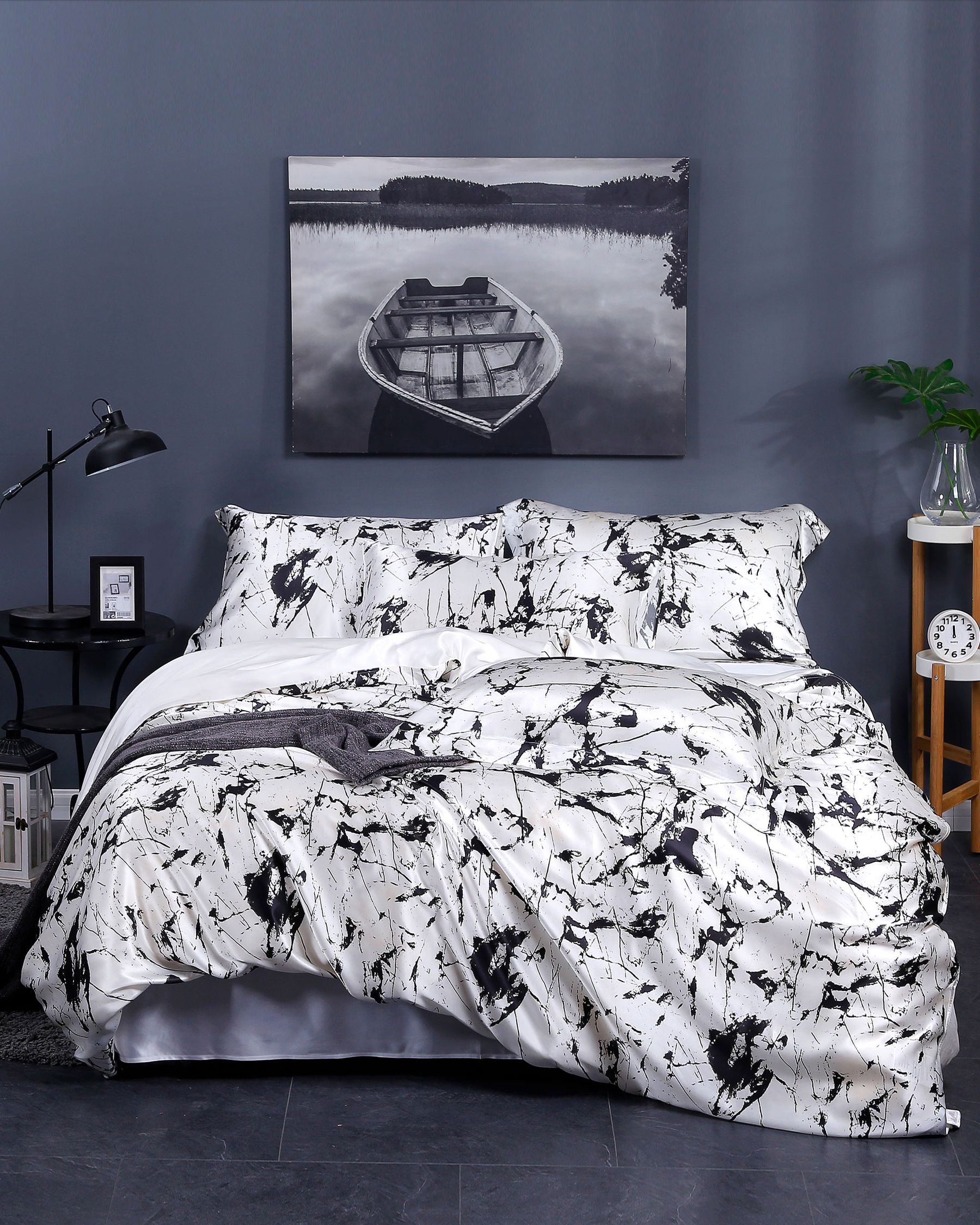 19 Momme Marbling Print Silk Duvet Cover