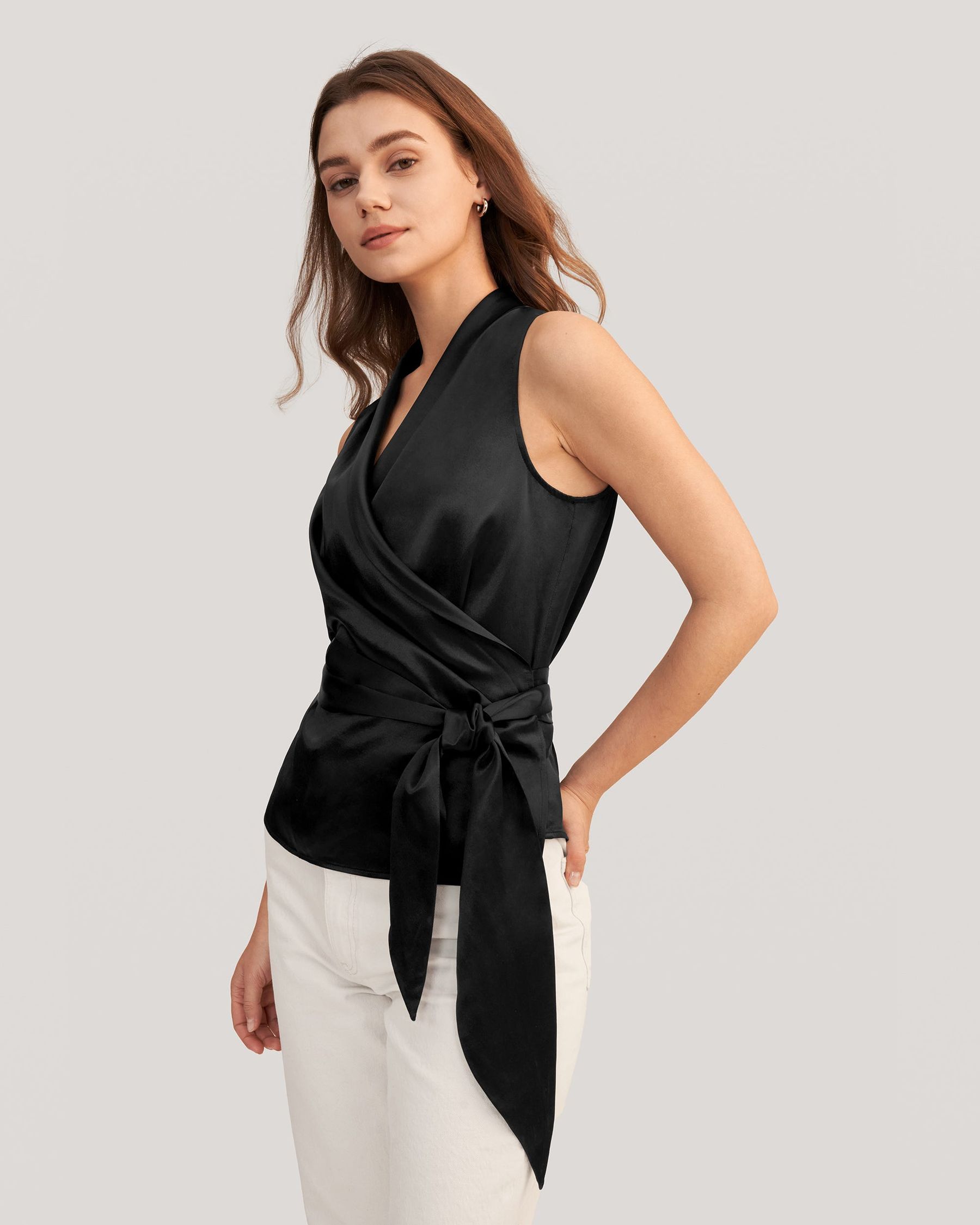 Kvinnors Elegant Silke Wrap-blus