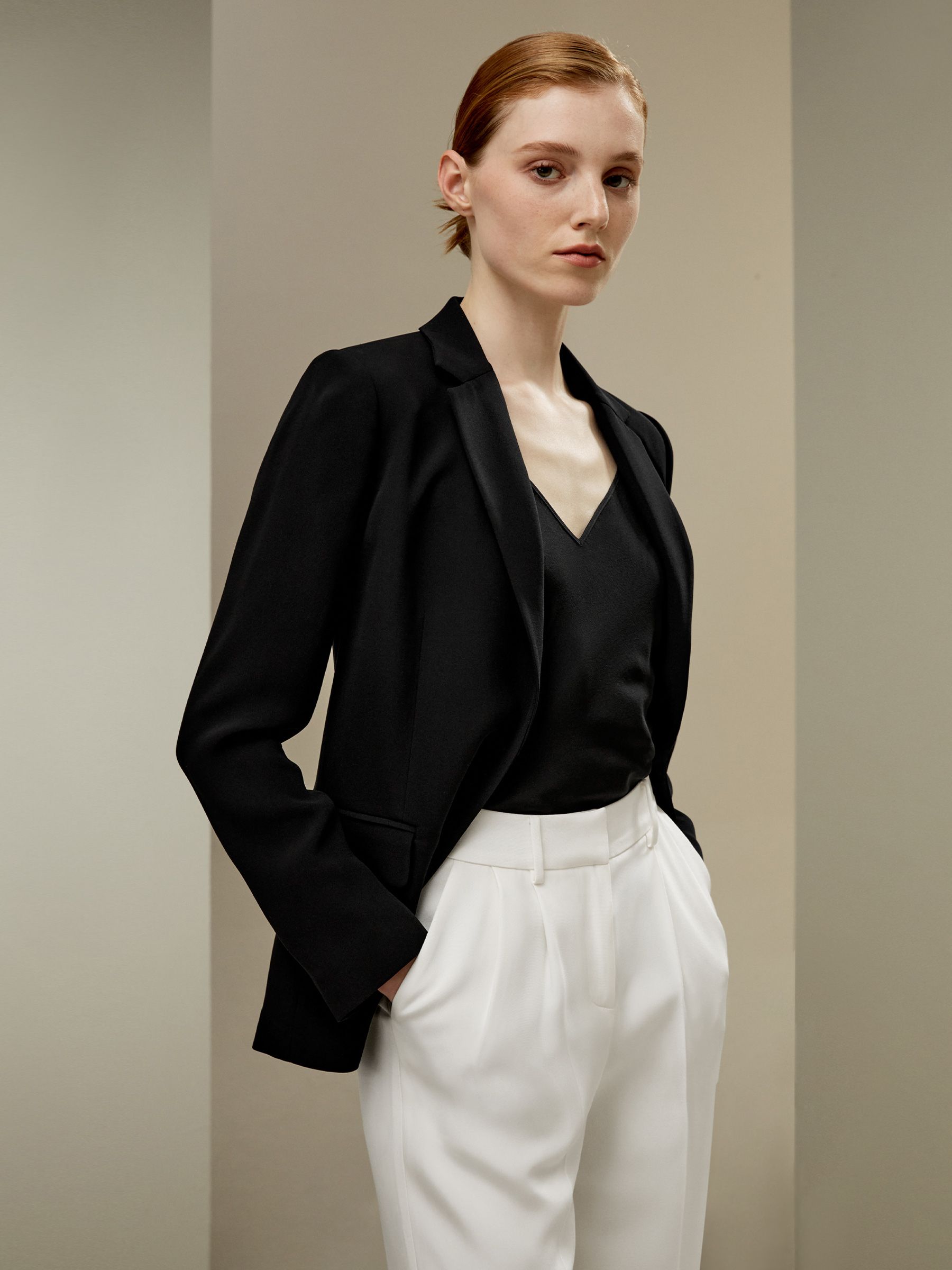 Blazer de seda elegante