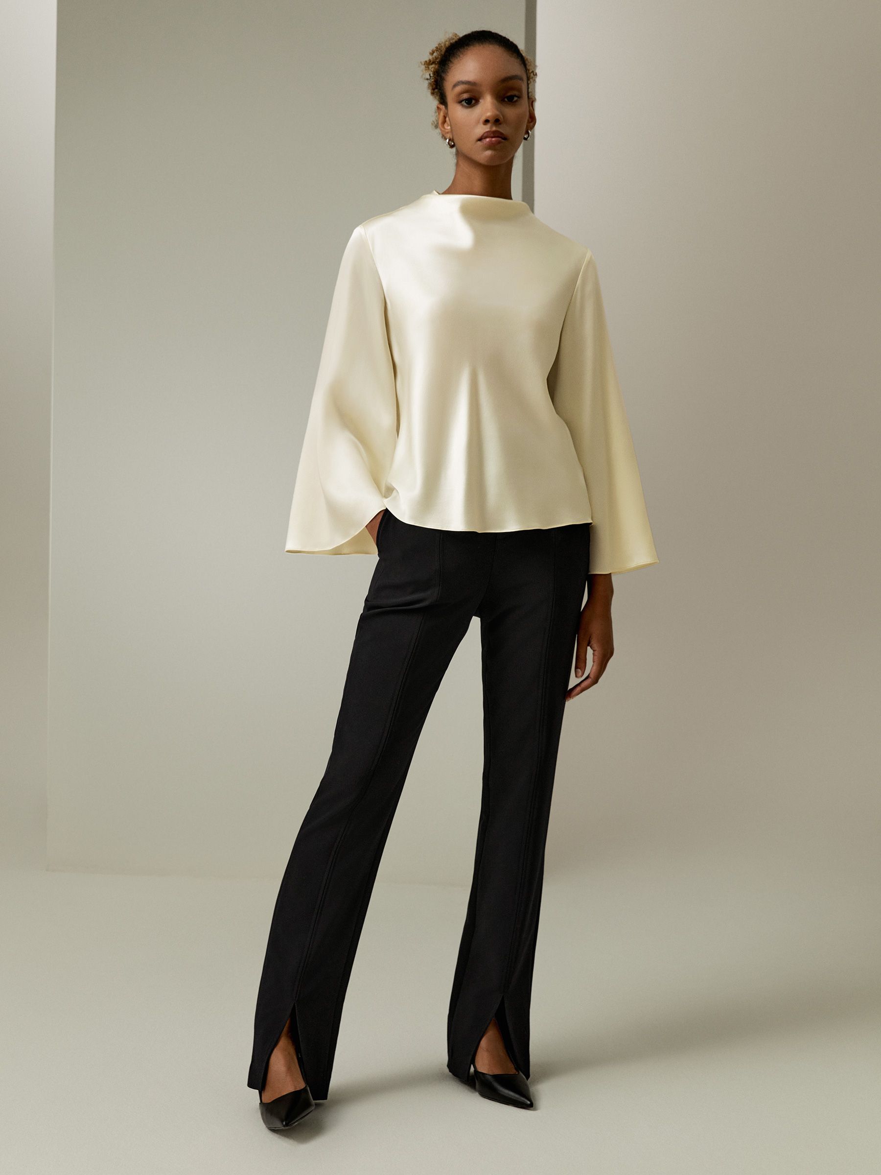 Bell sleeves minimalist silk top