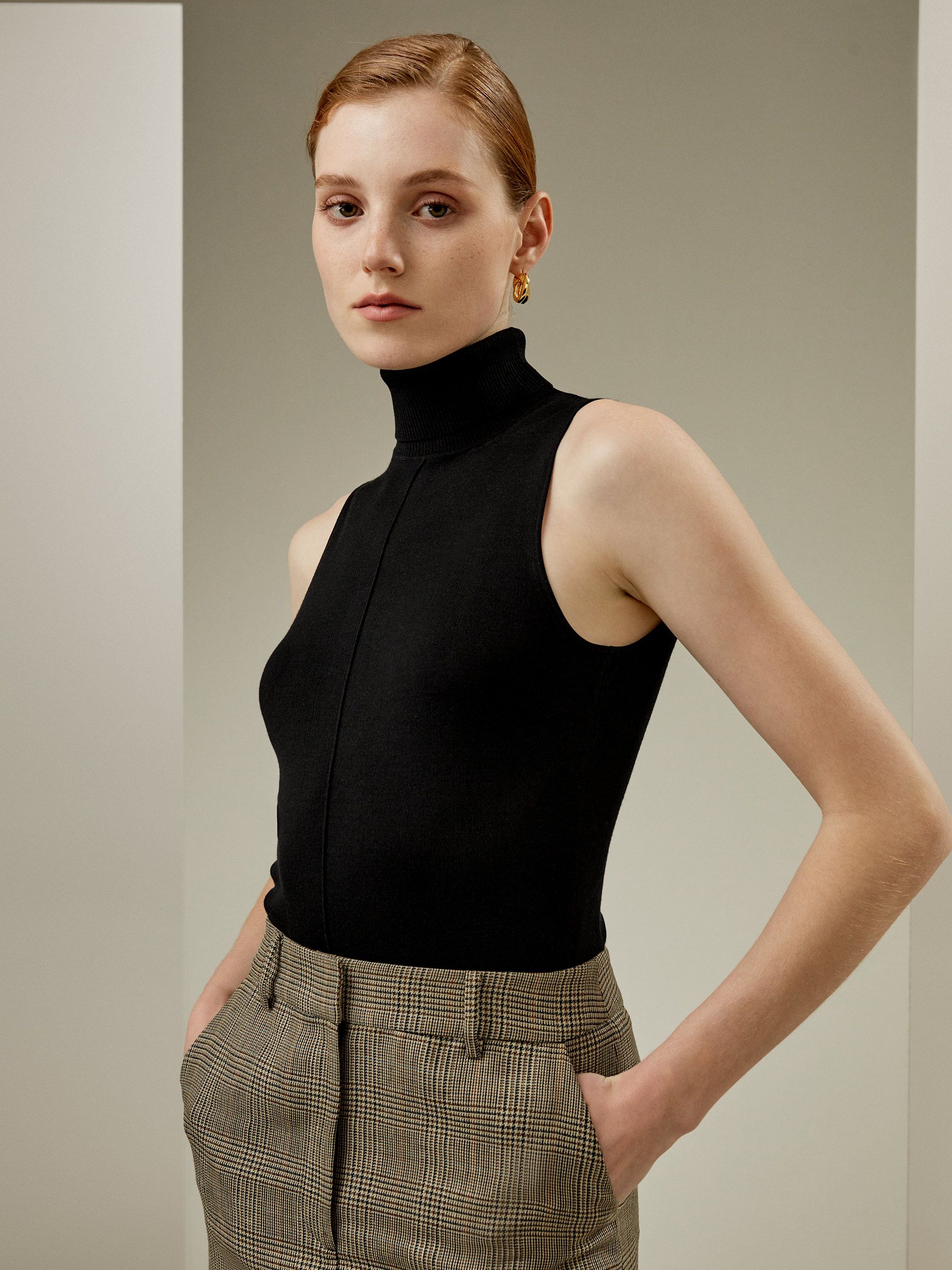 Silk Knitted Turtleneck Sleeveless Top