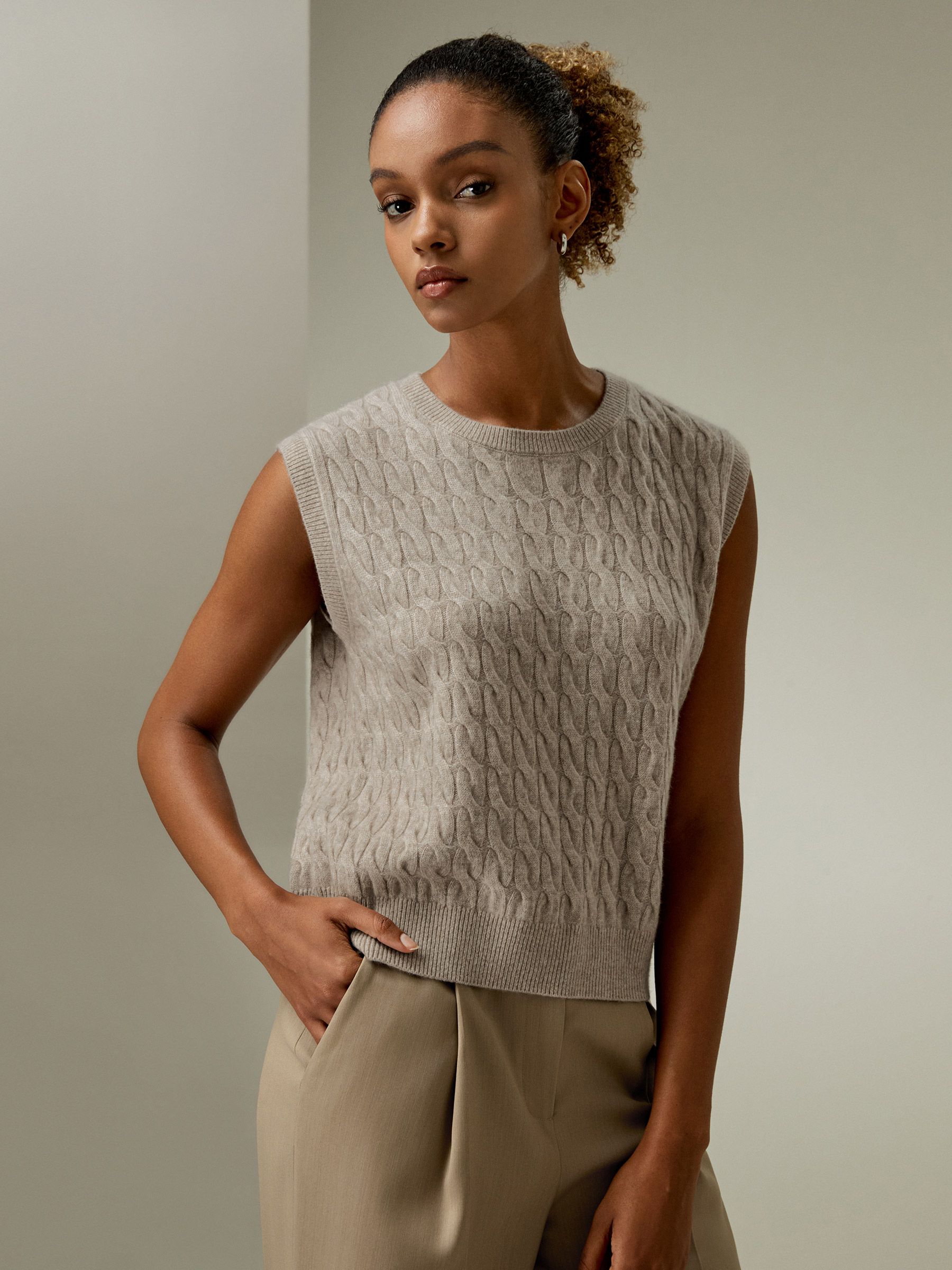 Sleeveless Cashmere Vest