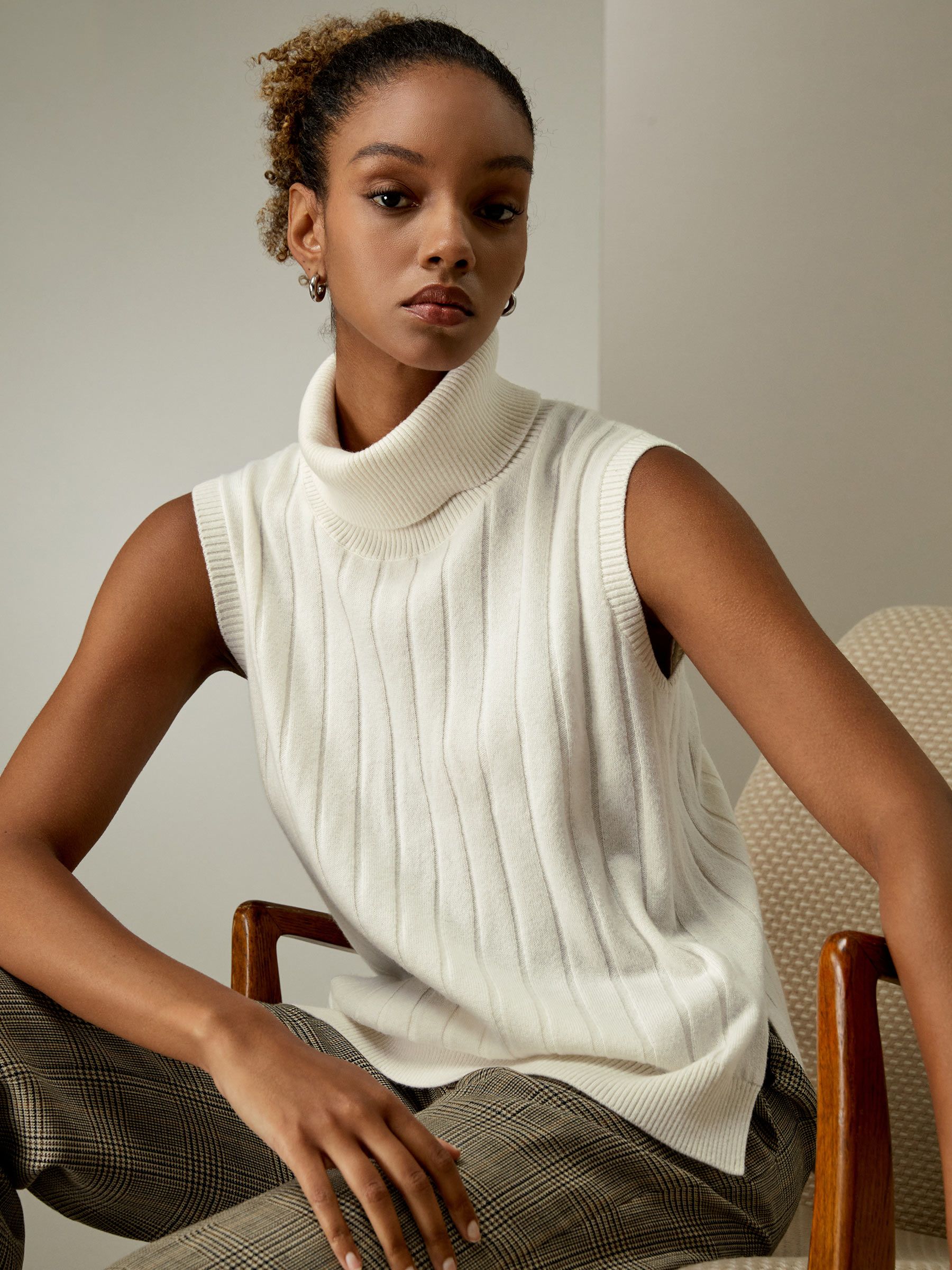 Turtleneck Sleeveless Cashmere Vest