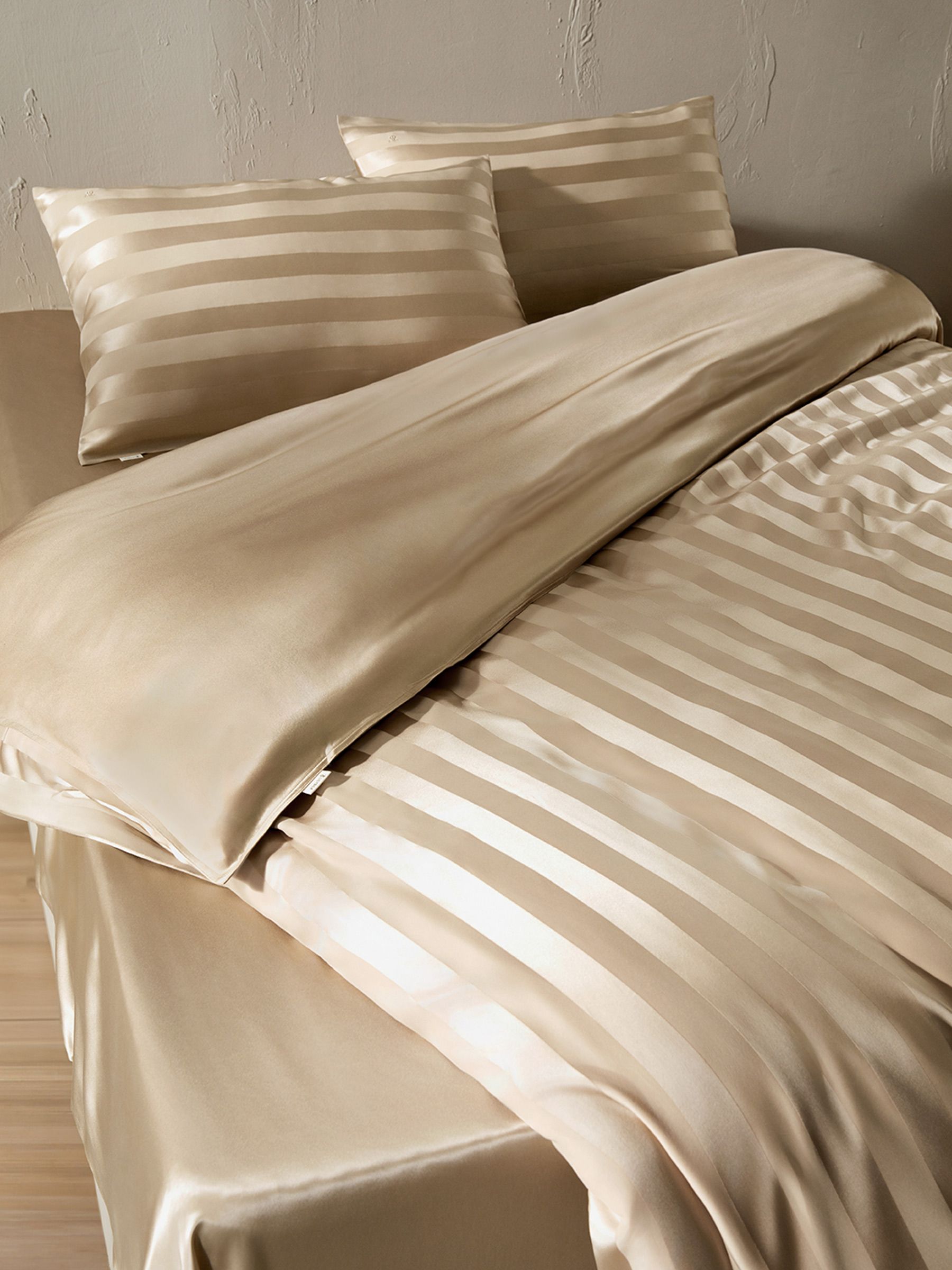 19 Momme Premium Silk Flat Sheet