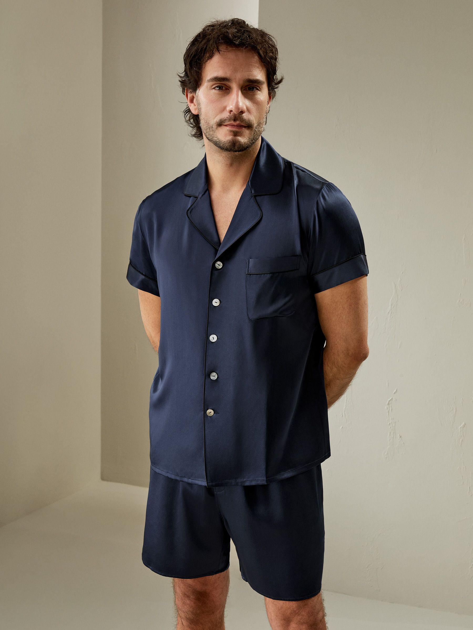 Suite De Pyjama En Soie Courte Bordure Noire Pour Homme