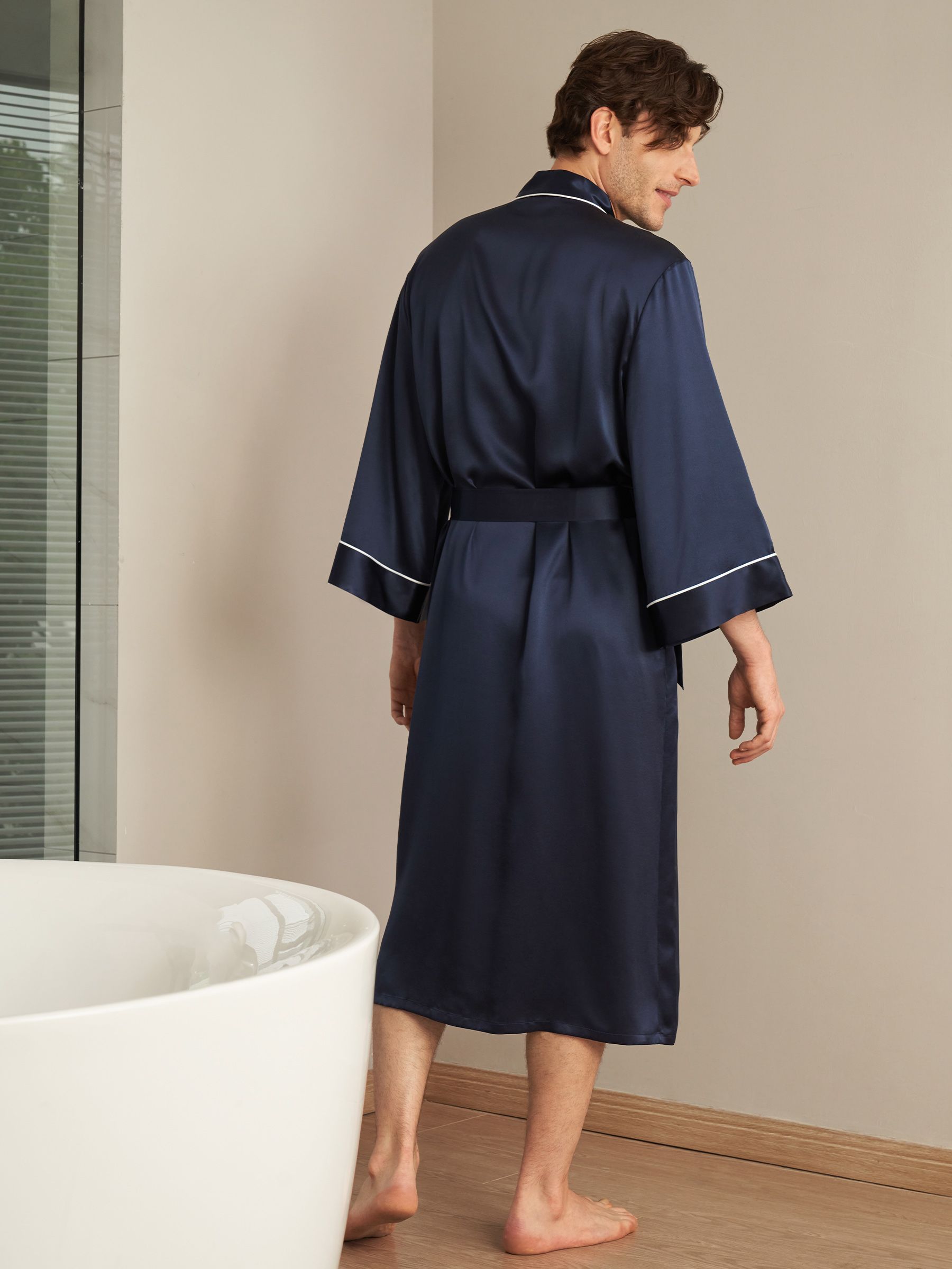 22 Momme Kimono Silk Robe with Piping