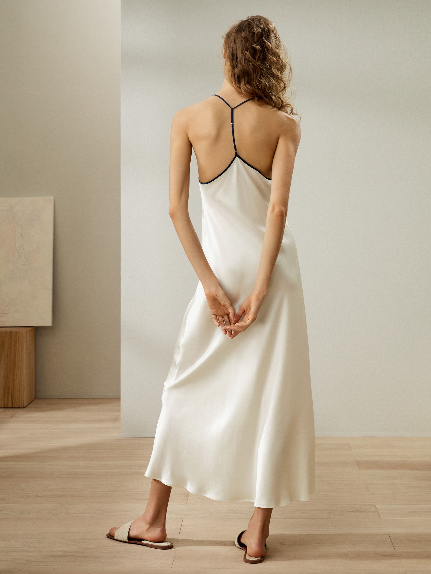 Contrast Piping Silk Suede Maxi Nightdress