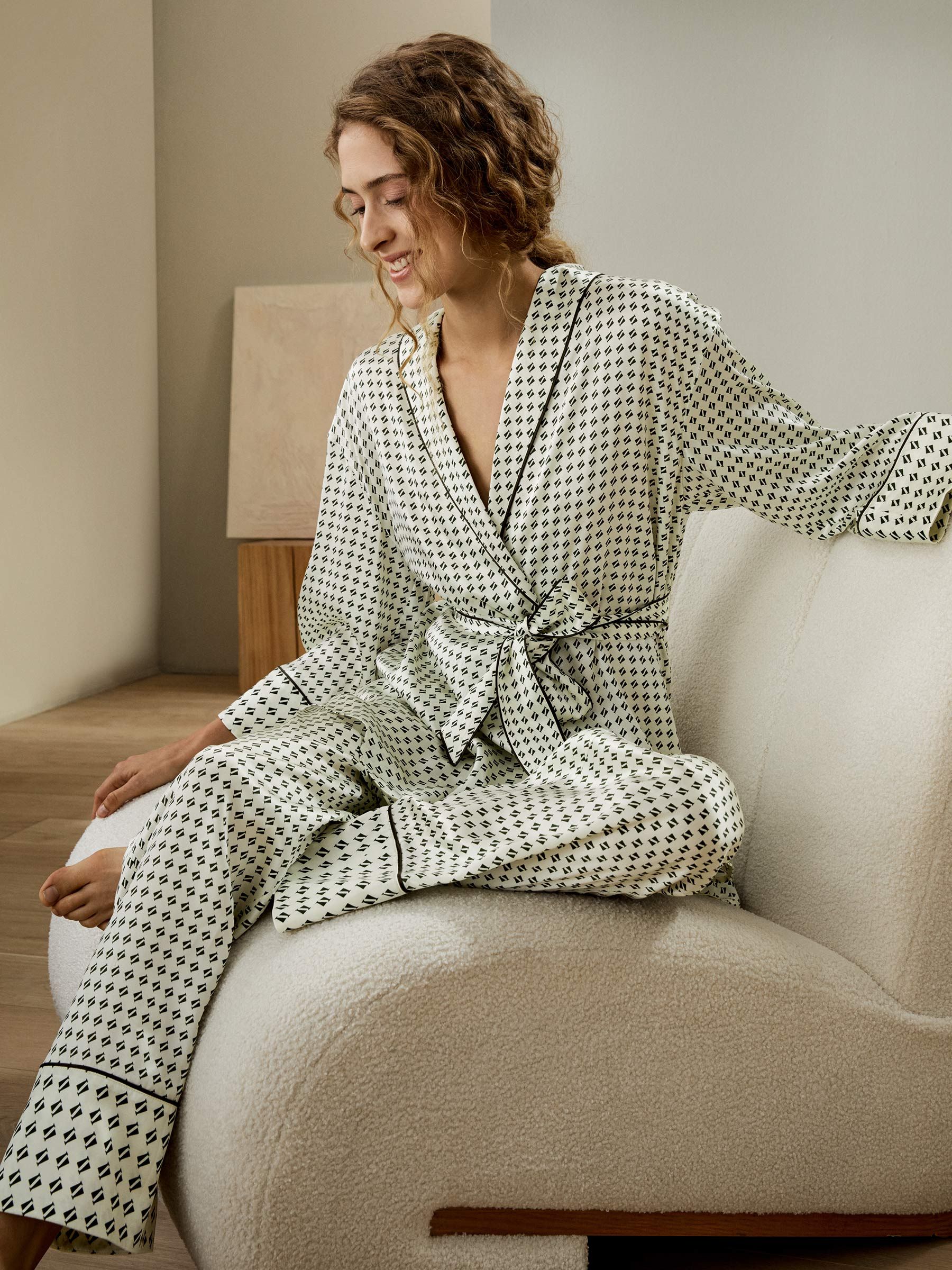 Pena Robe With Pants