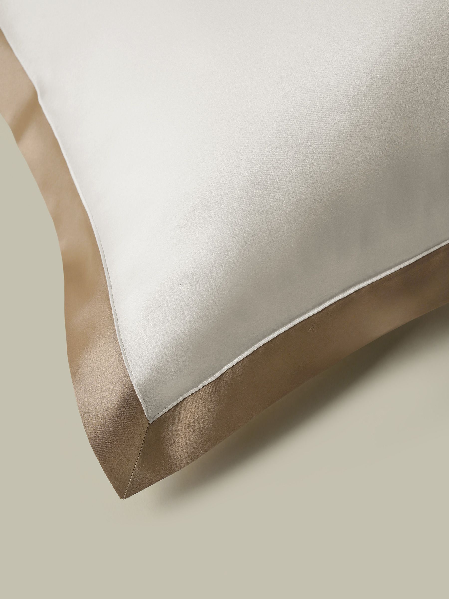 Oxford Envelope Silk Pillowcase