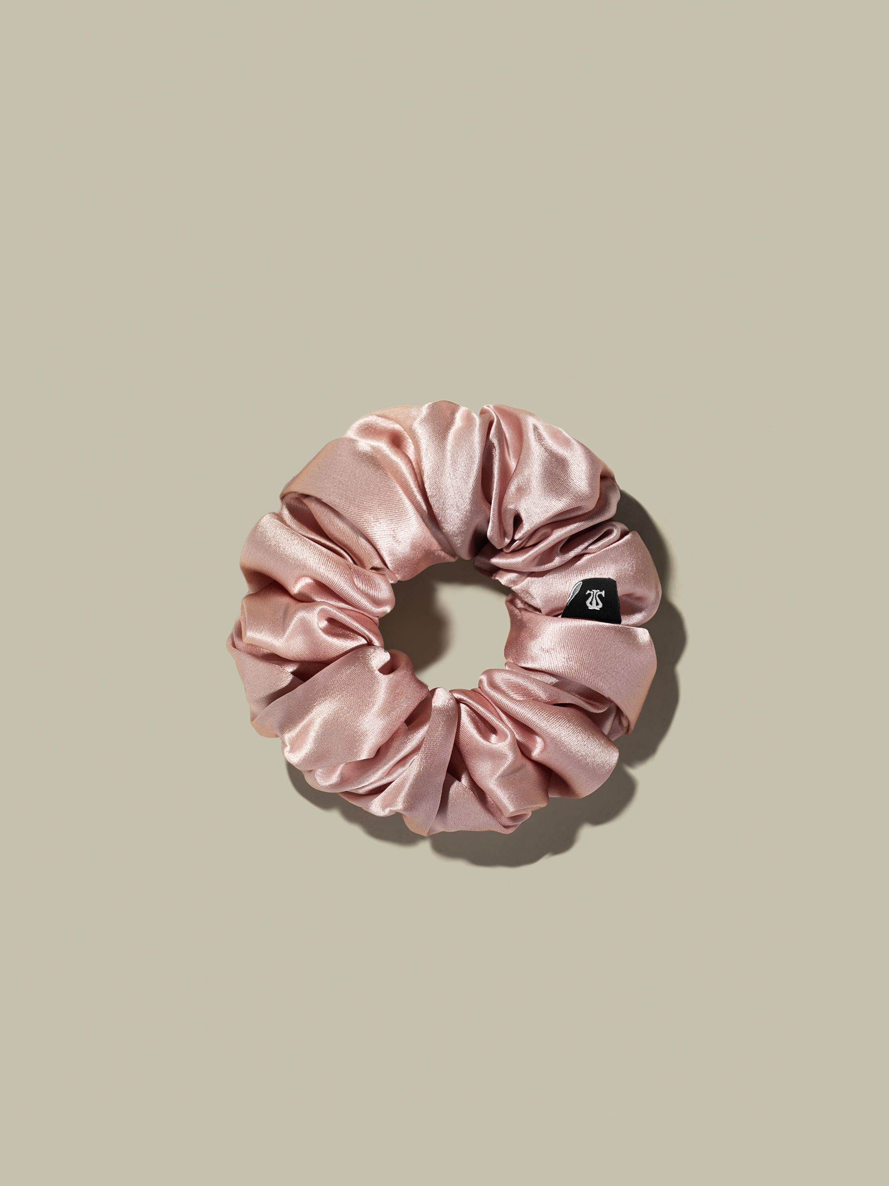 Mjuk Silke Medium Scrunchie