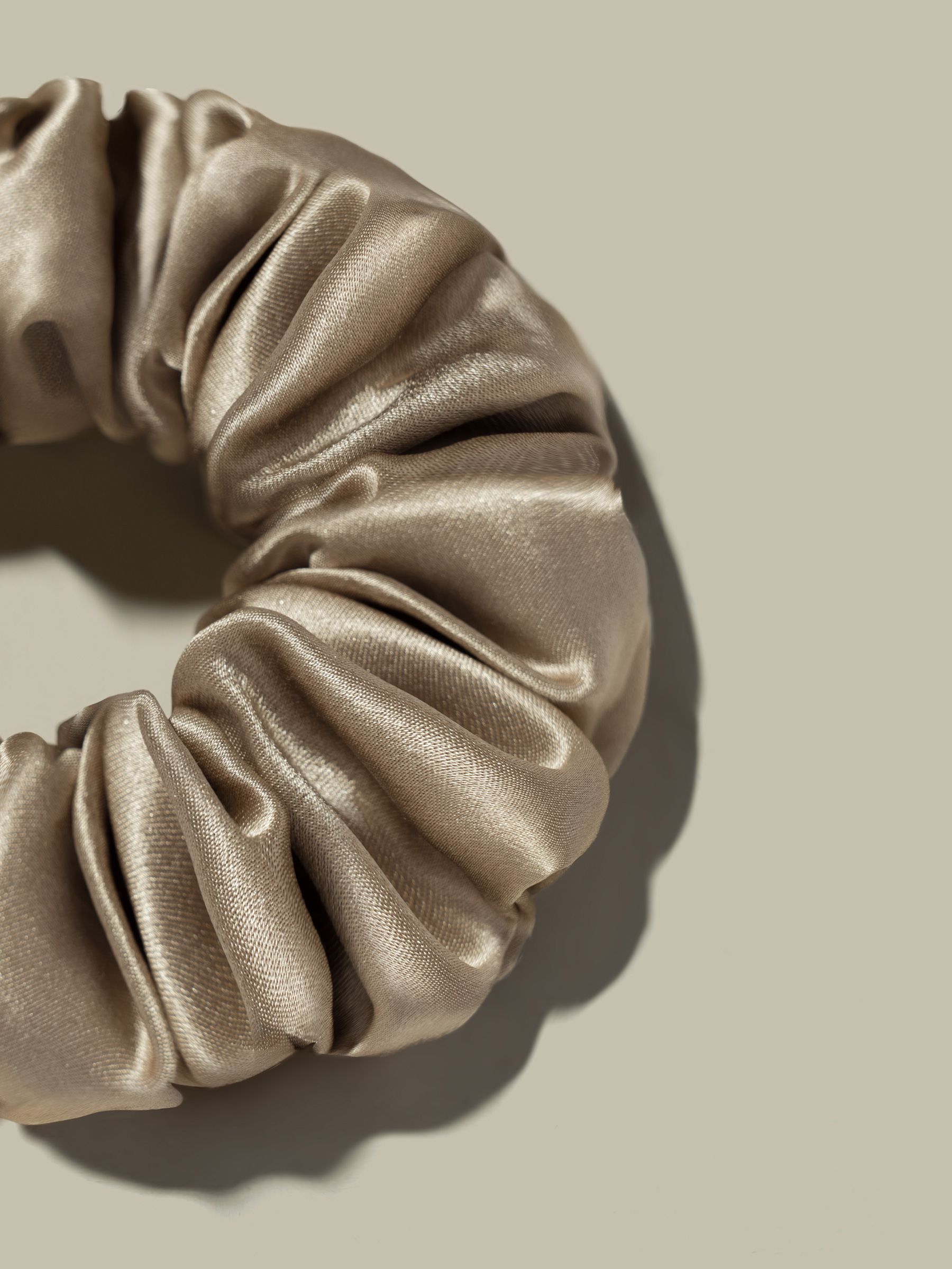 Soft Silk Medium Scrunchie