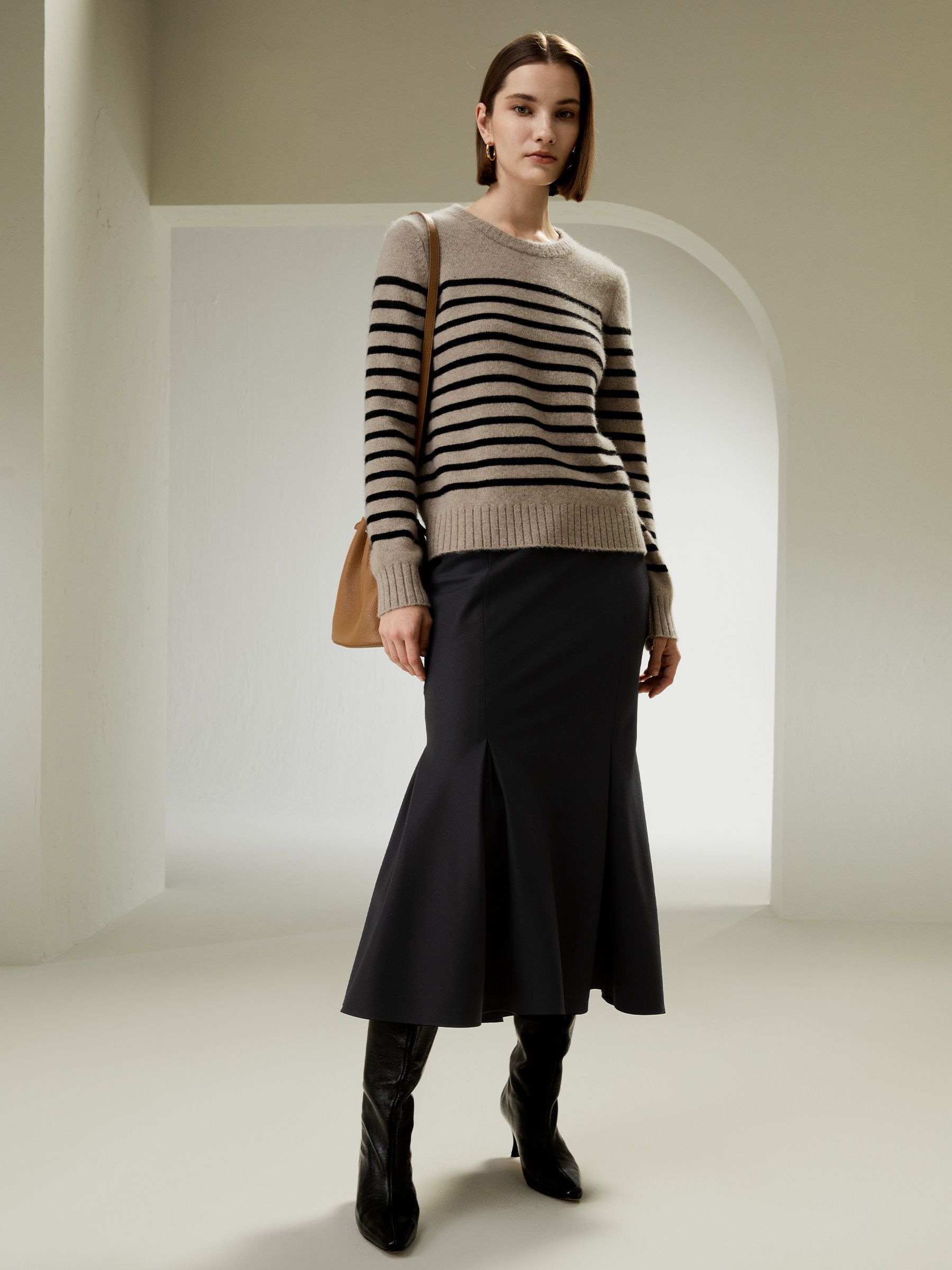 Stripe Round Collar Cashmere Sweater