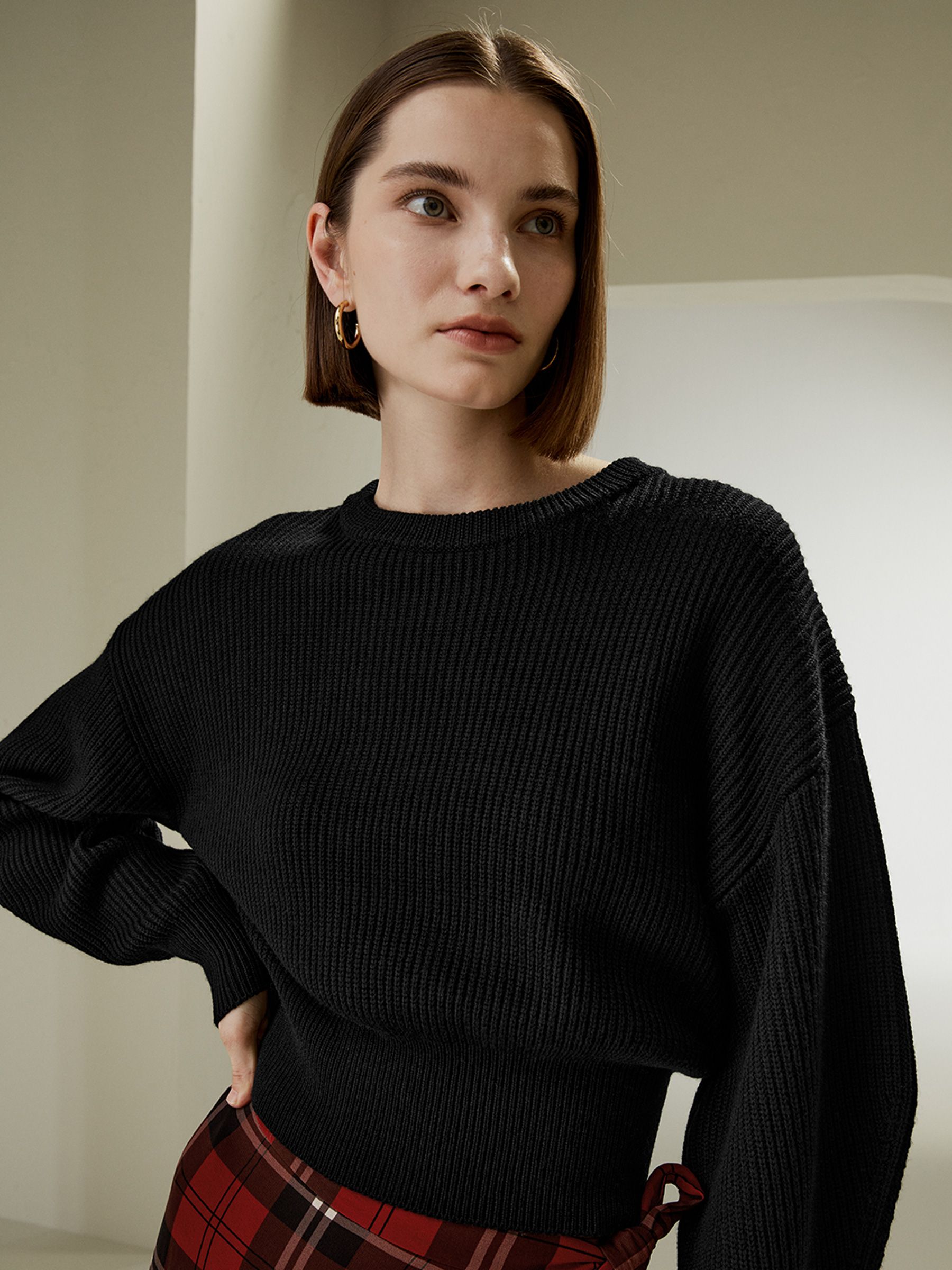 Round Neck Drop-Shoulder Merino Wool Sweater