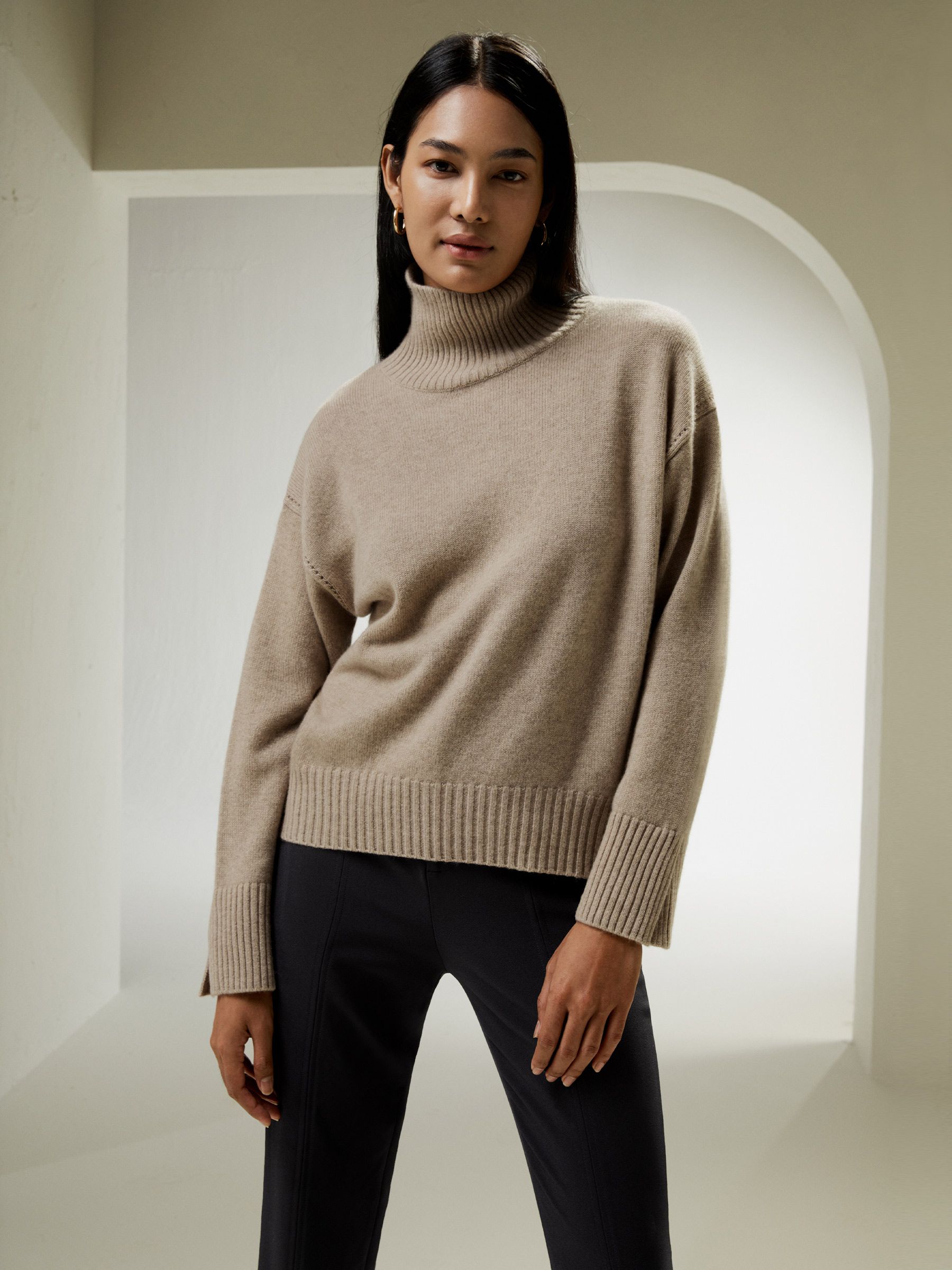 Maglione dolcevita in cashmere dalla vestibilità rilassata