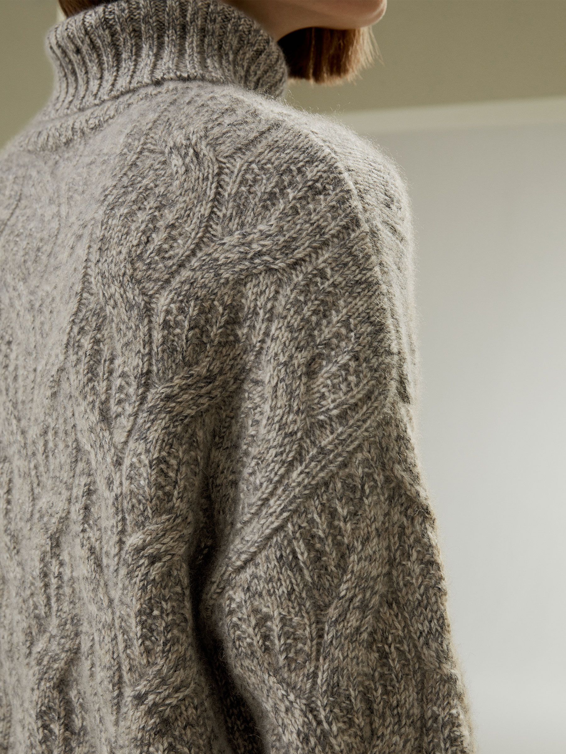 Cable-Knit Cashmere Turtleneck Sweater 