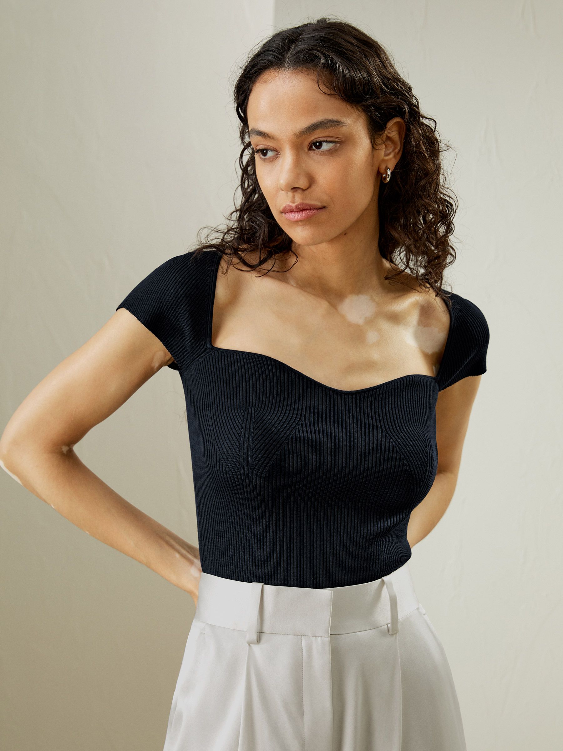 Sweetheart Neck Ribbed Silk Knit Top