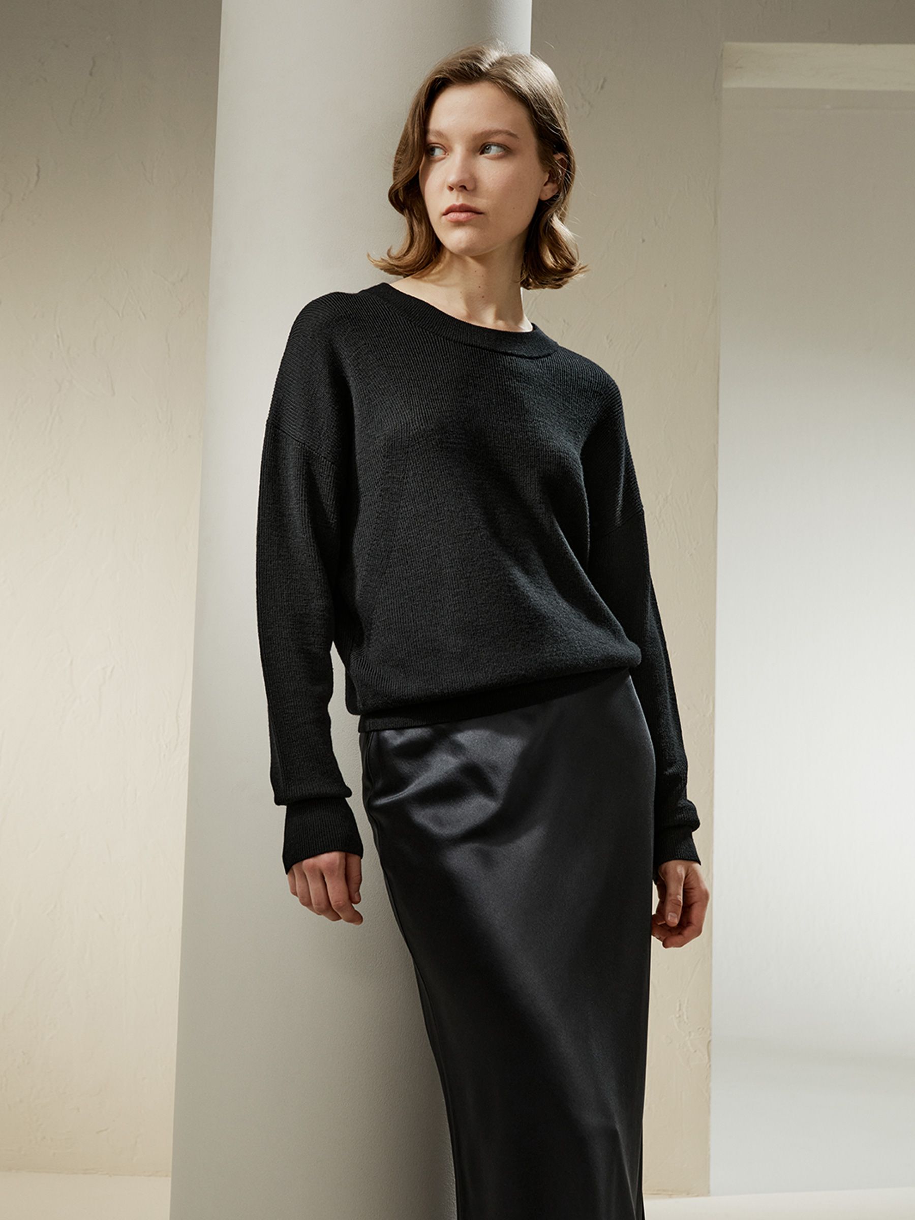 Ultra-fine Merino Wool Crewneck Sweater