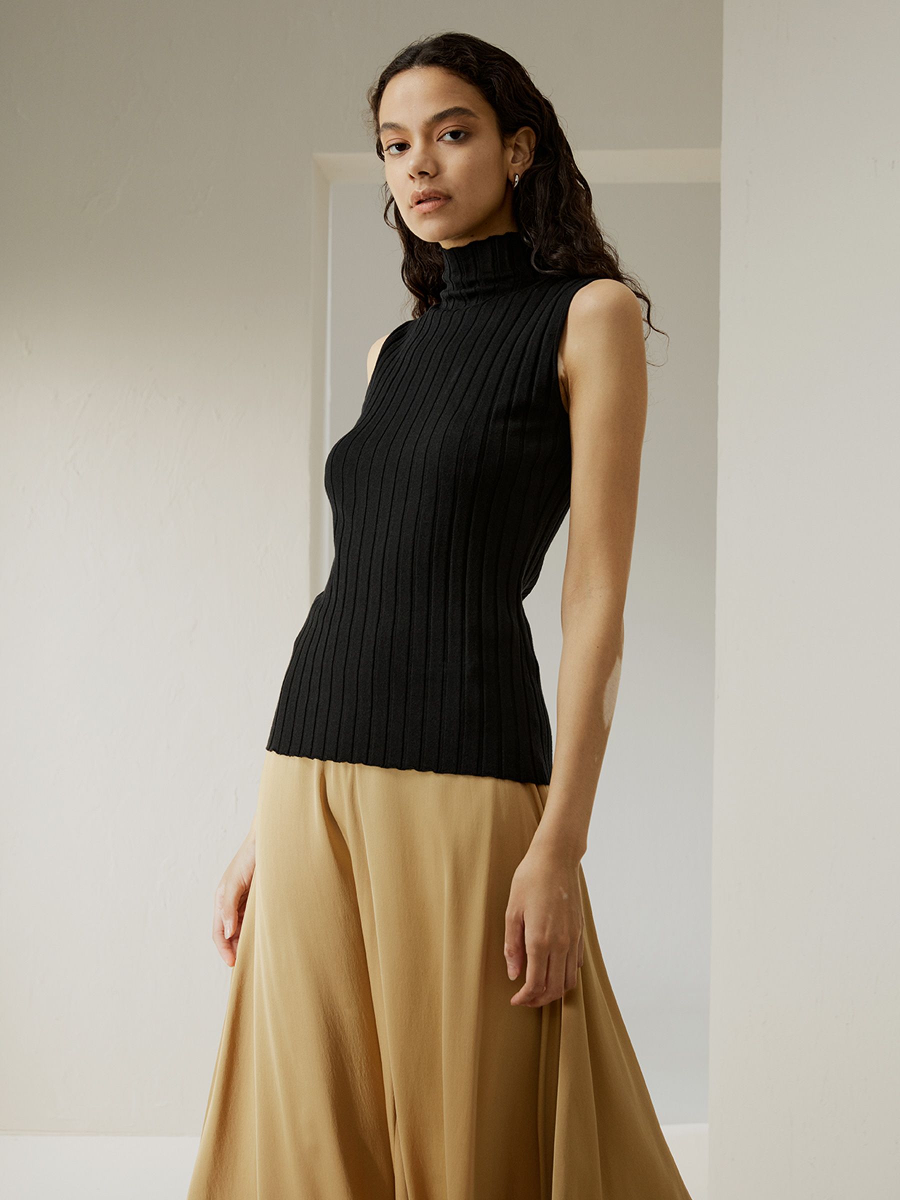 Silk-Cashmere Blend Knit Top