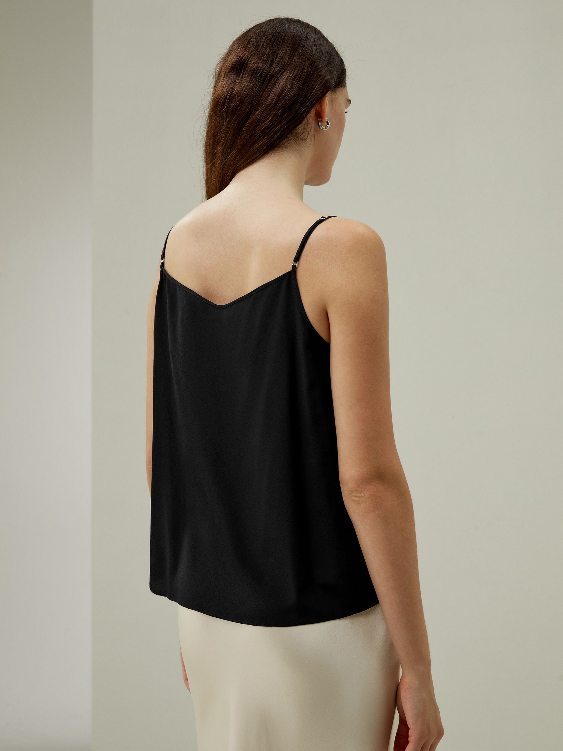 Camisole à fines bretelles