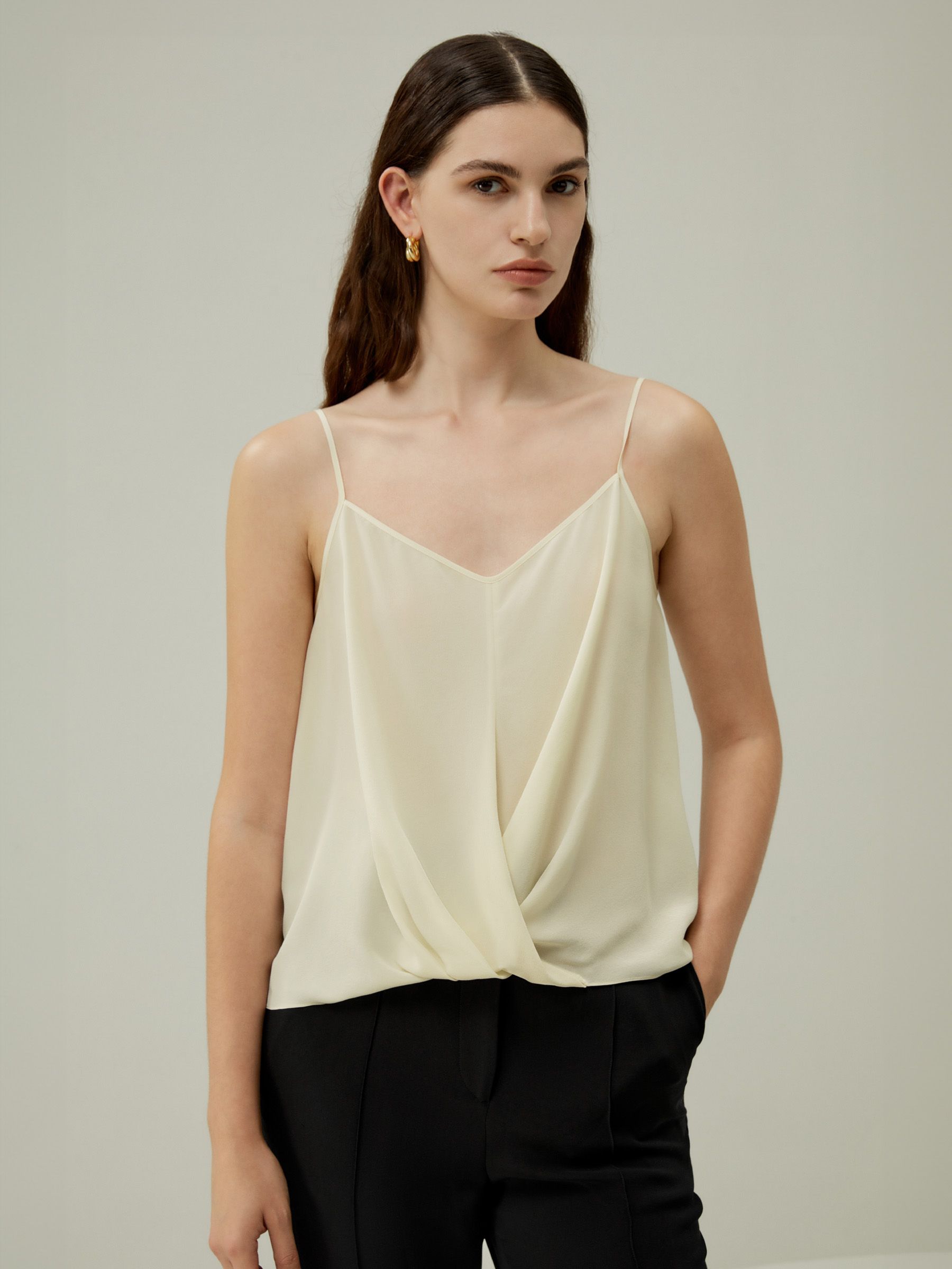 Camisole à fines bretelles