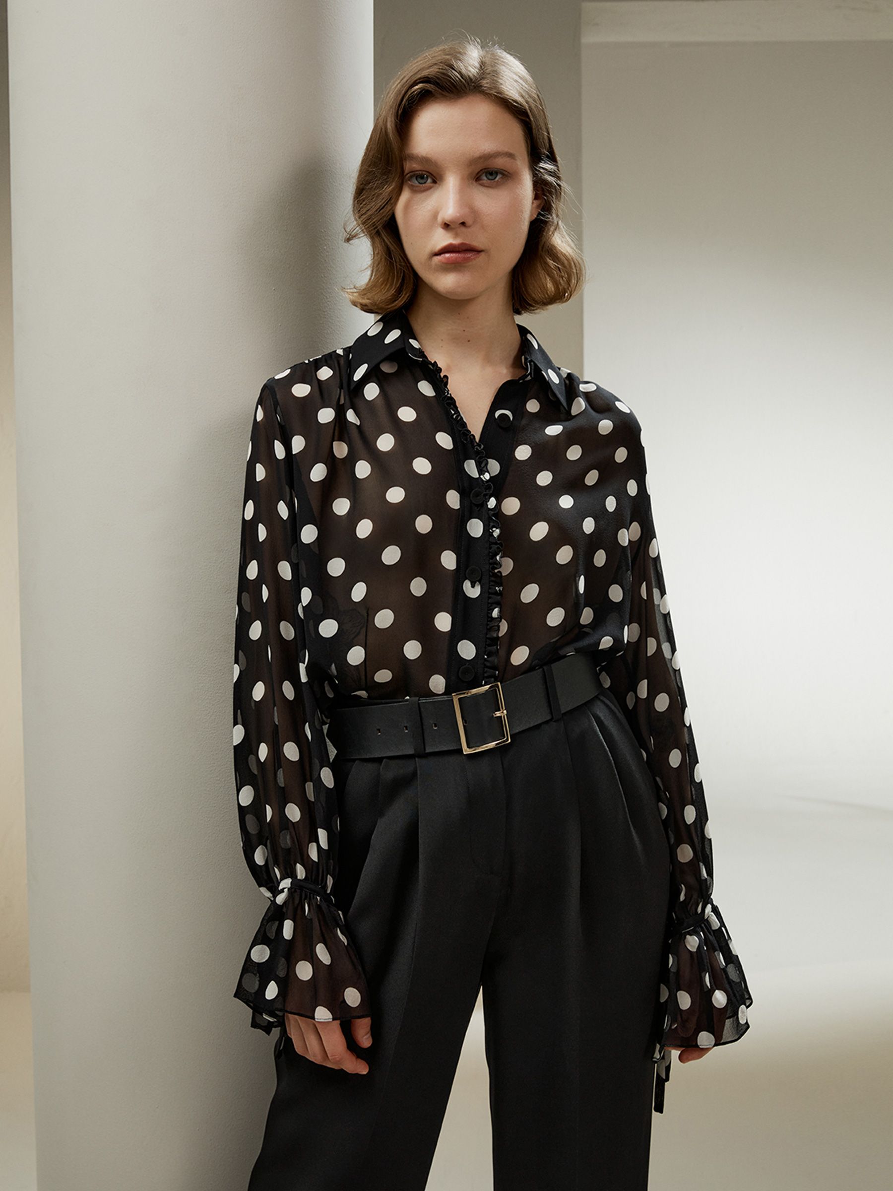 Georgette Bluse med Polka Dots