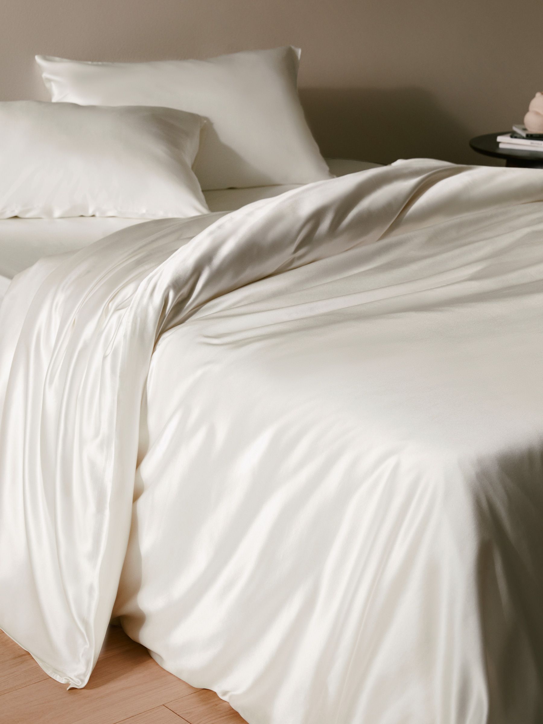 22 Momme Seamless Silk Duvet Cover