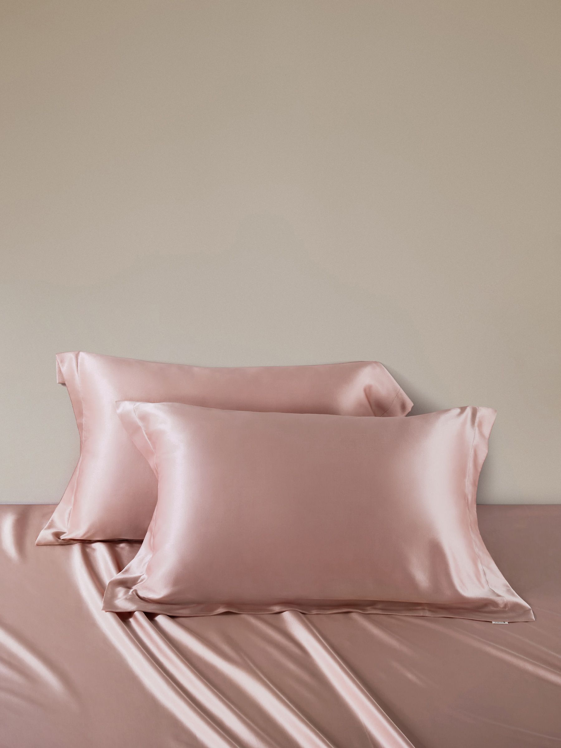 22 Momme Oxford Envelope Silk Pillowcase